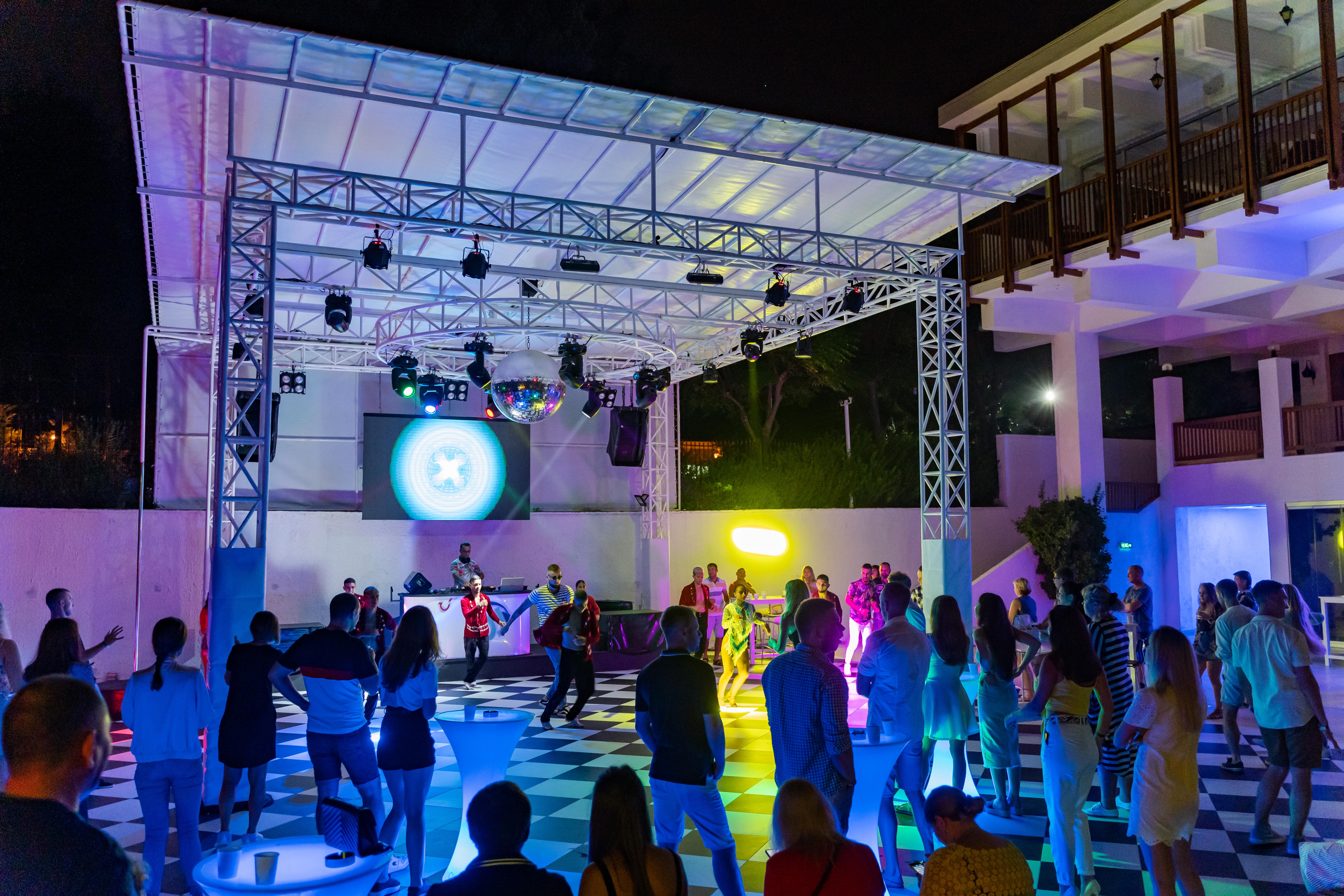 Aqi Hydros Club Hotel Kemer Bagian luar foto The nightclub