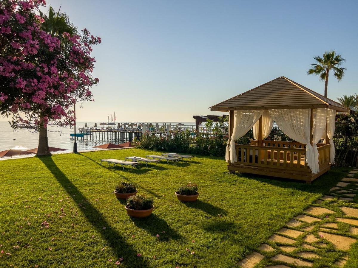 Aqi Hydros Club Hotel Kemer Bagian luar foto 3D rendering of a garden