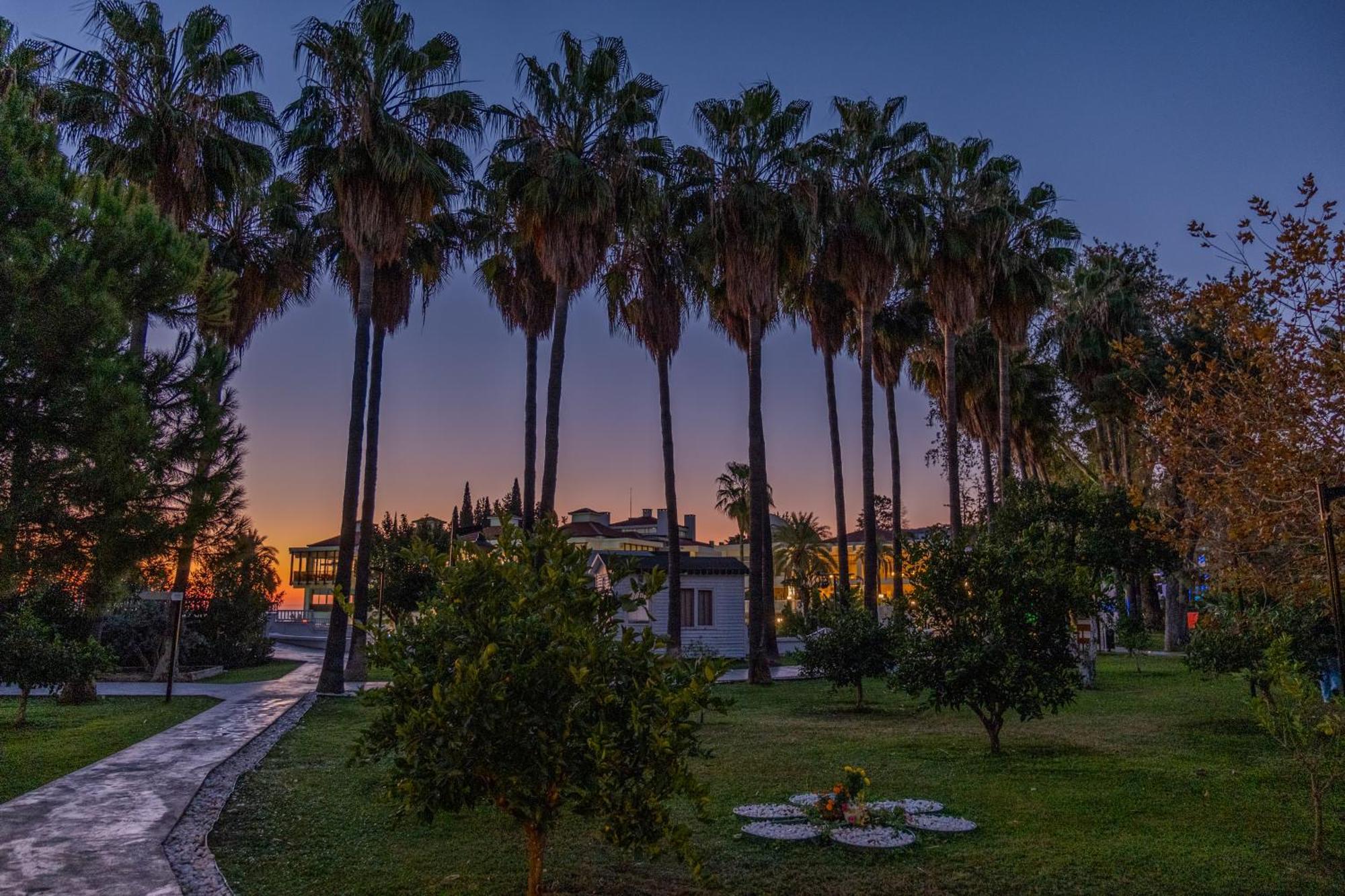 Aqi Hydros Club Hotel Kemer Bagian luar foto Nikis Avenue